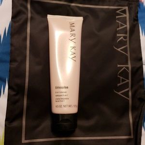 Mary Kay 3 in 1 Cleanser Timewise